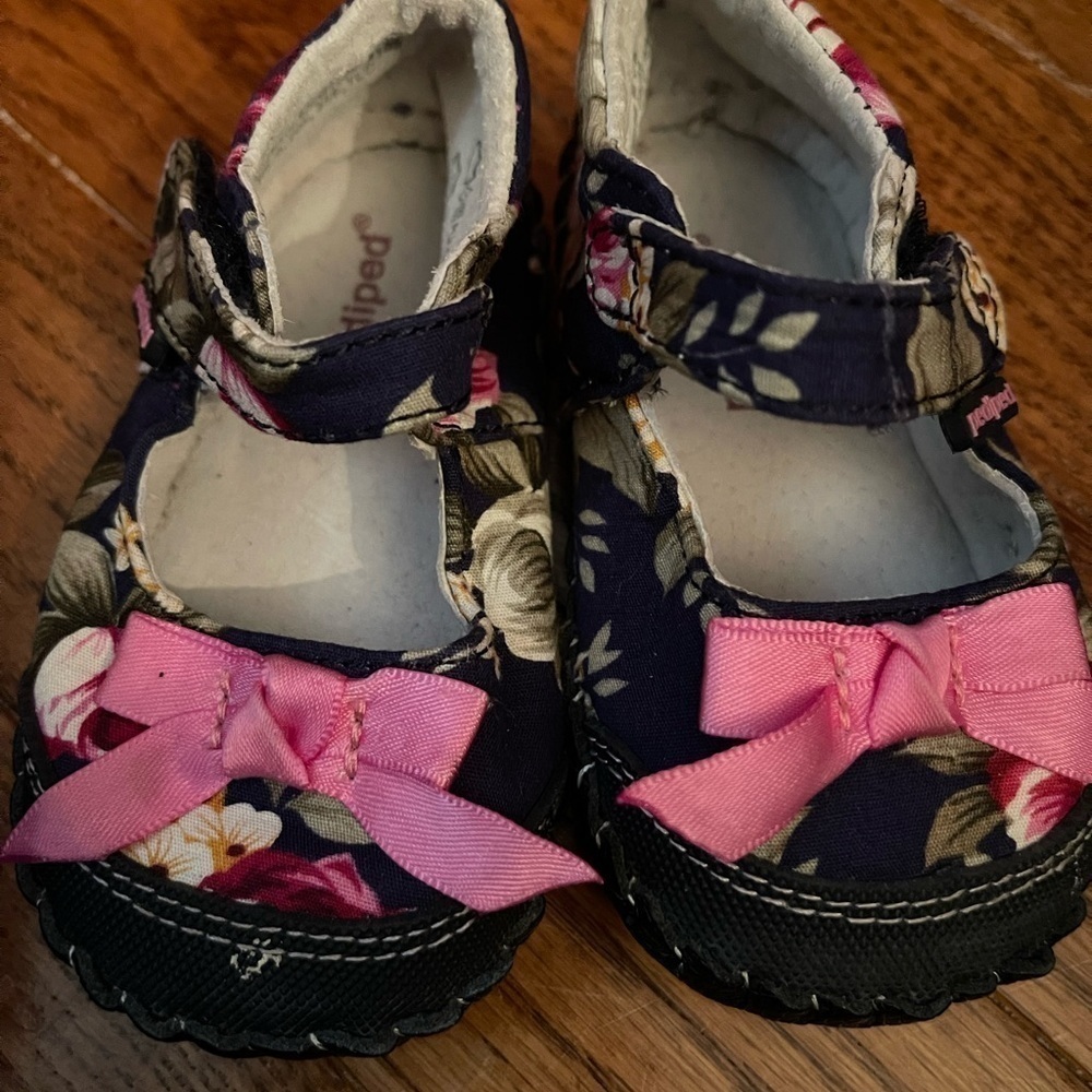 Pediped Floral With A Bow Shoes 6-12 Months - Picture 2 of 7